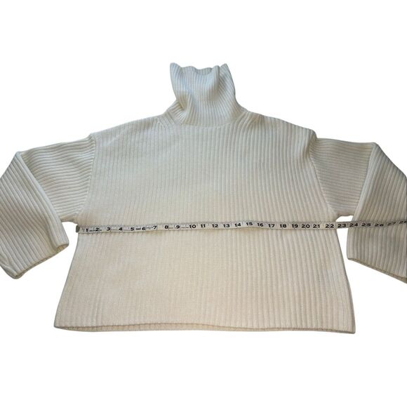 H&M oversized ribbed turtleneck sweater in off white - M - Picture 5 of 7